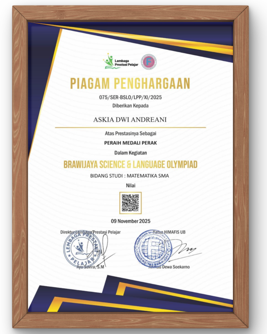 Hidcom Meraih Perak bidang Matematika